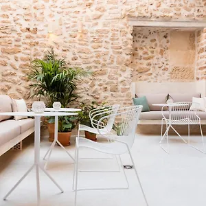4* Hotell Ara (adults Only)